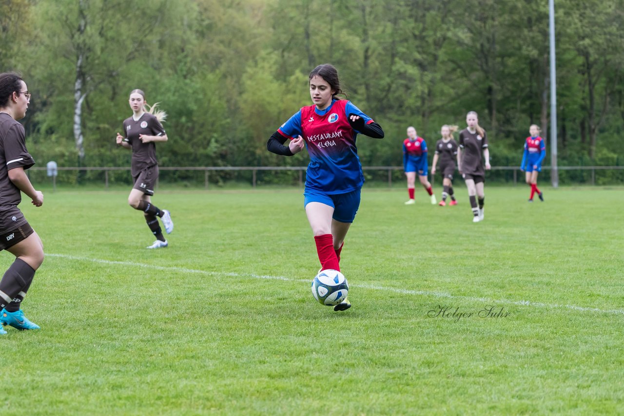 Bild 141 - wCJ VfL Pinneberg3 - St.Pauli : Ergebnis: 2:1